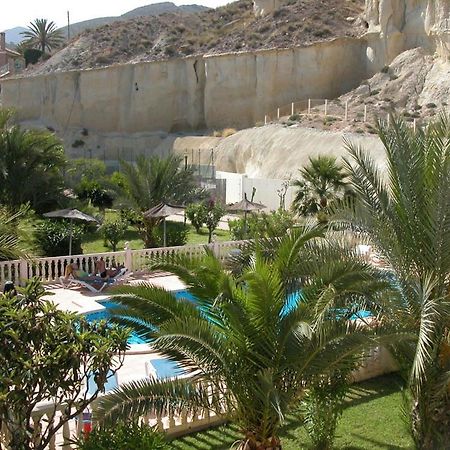 Apartamentos Oasis De Las Palmeras โบลนูเอโว ภายนอก รูปภาพ