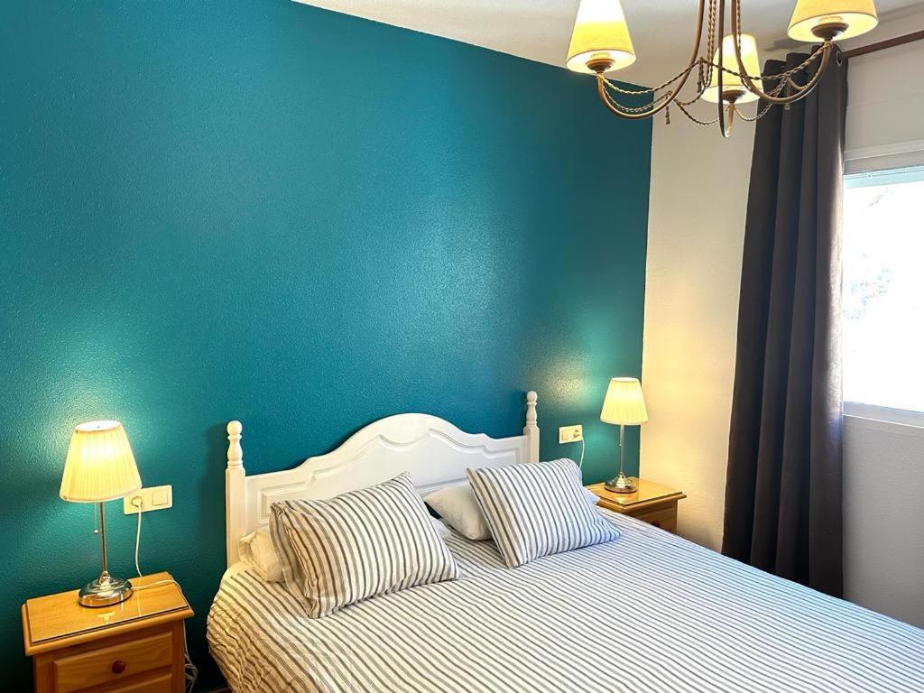 Apartamentos Oasis De Las Palmeras โบลนูเอโว ภายนอก รูปภาพ