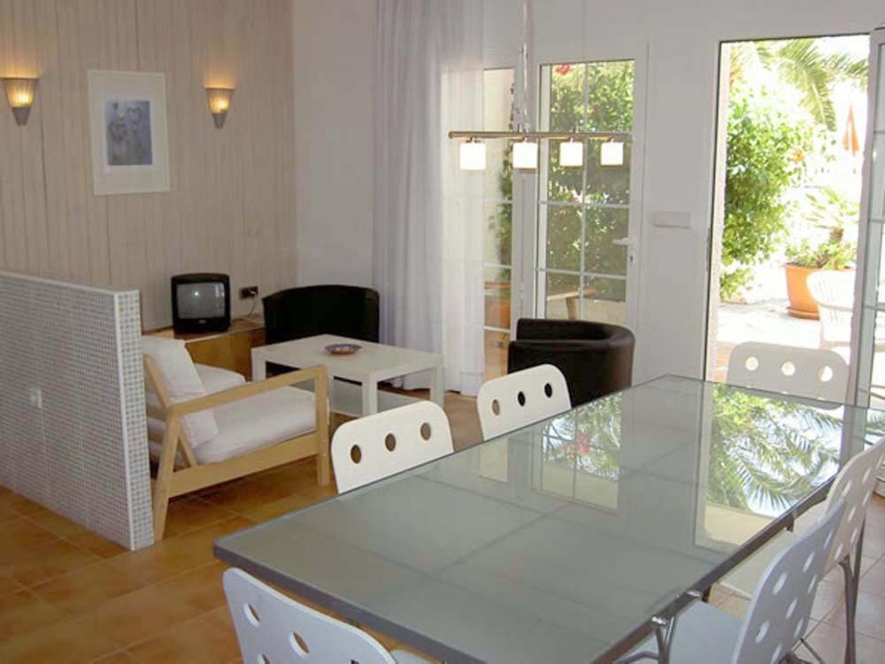 Apartamentos Oasis De Las Palmeras โบลนูเอโว ห้อง รูปภาพ
